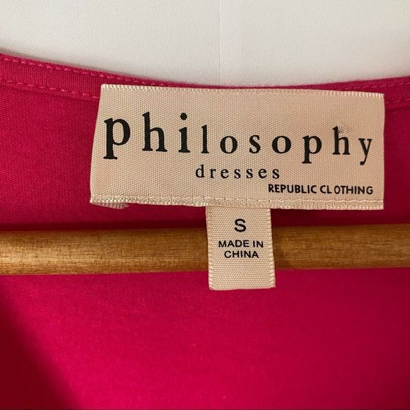 PHILOSOPHY Fuchsia Pink V-neck Midi Modal Dress - Picture 5 of 6